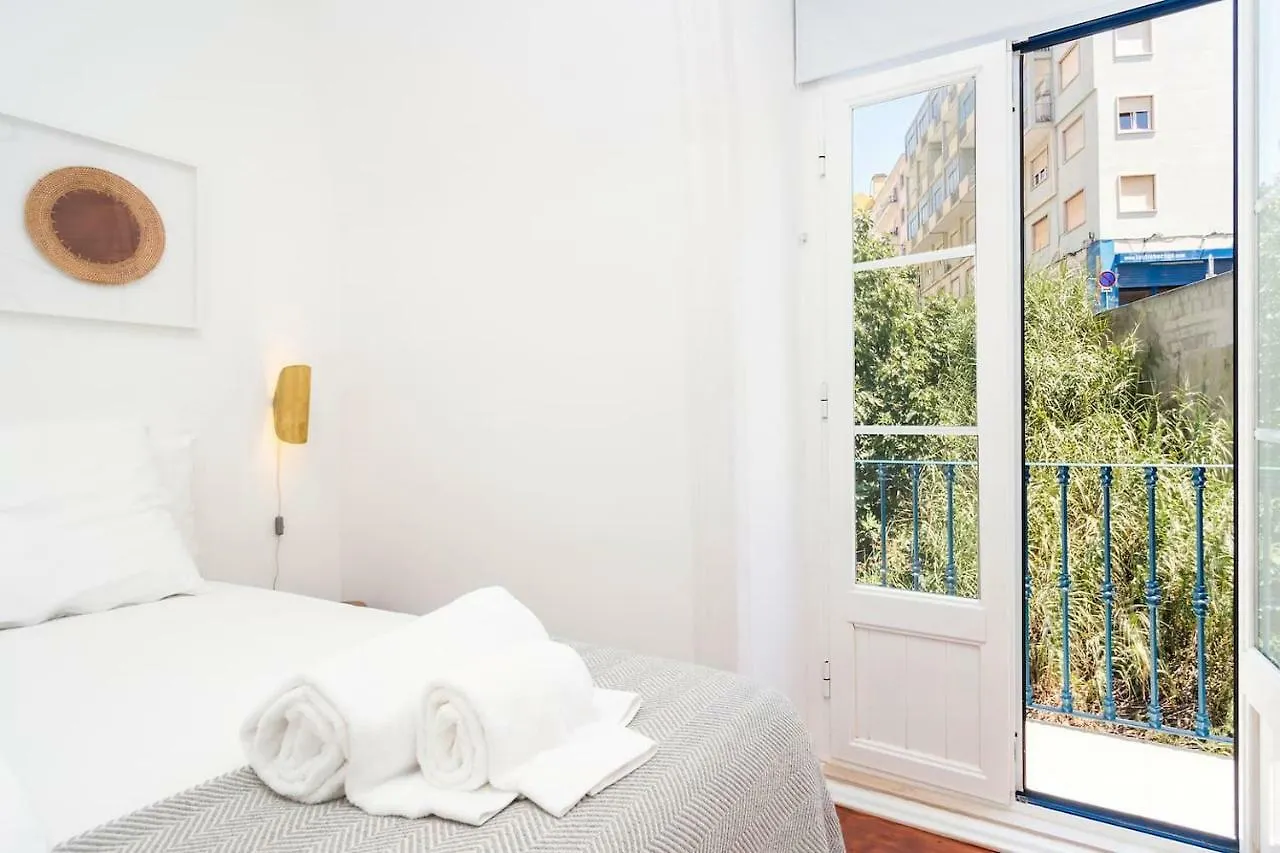 Central Apartment With Great Views And Aircon Lisbon 0*,  Portugal