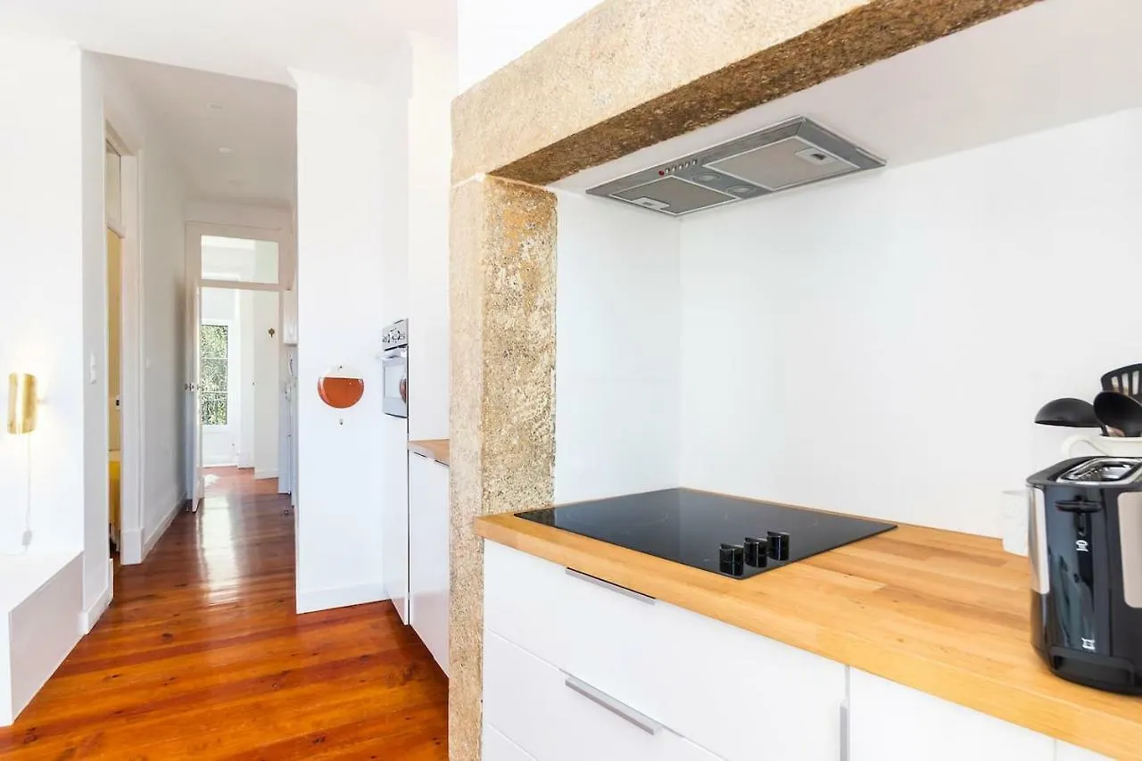 Central Apartment With Great Views And Aircon Lisboa